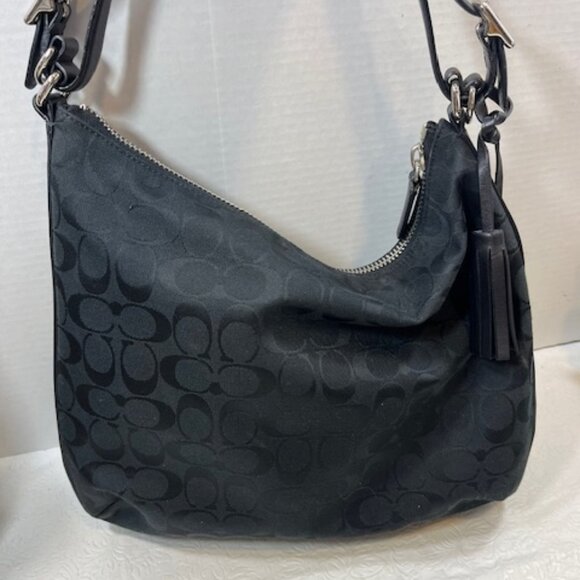 Coach Signature Cs Black Canvas Hobo Shoulder Zip Bag w/Turn Lock EUC - Picture 2 of 16